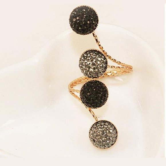 Spiral Design Ring with Rhinestone size 6.5 metal - Picture 2 of 4